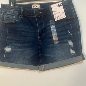 NWT size 18, cuffed legs, distressed on both sides snap closure back pockets